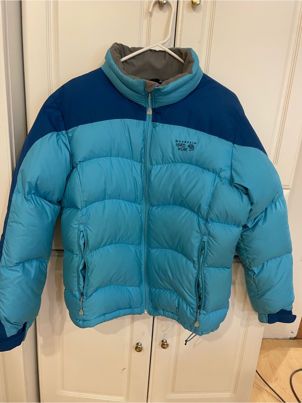 Mountain Hardwear Blue Colorblock Puffer